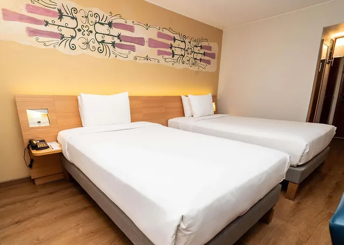 Novotel 4*
