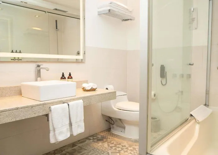 Novotel 4*
